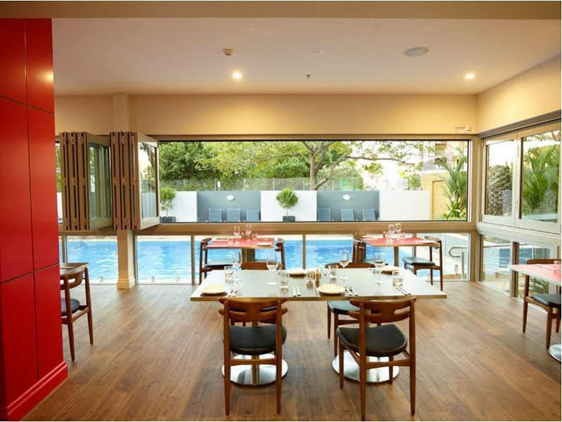 Courtyard By Marriott Darwin Hotel Exterior foto