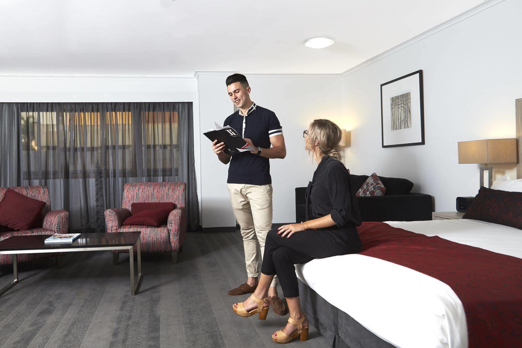 Courtyard By Marriott Darwin Hotel Exterior foto