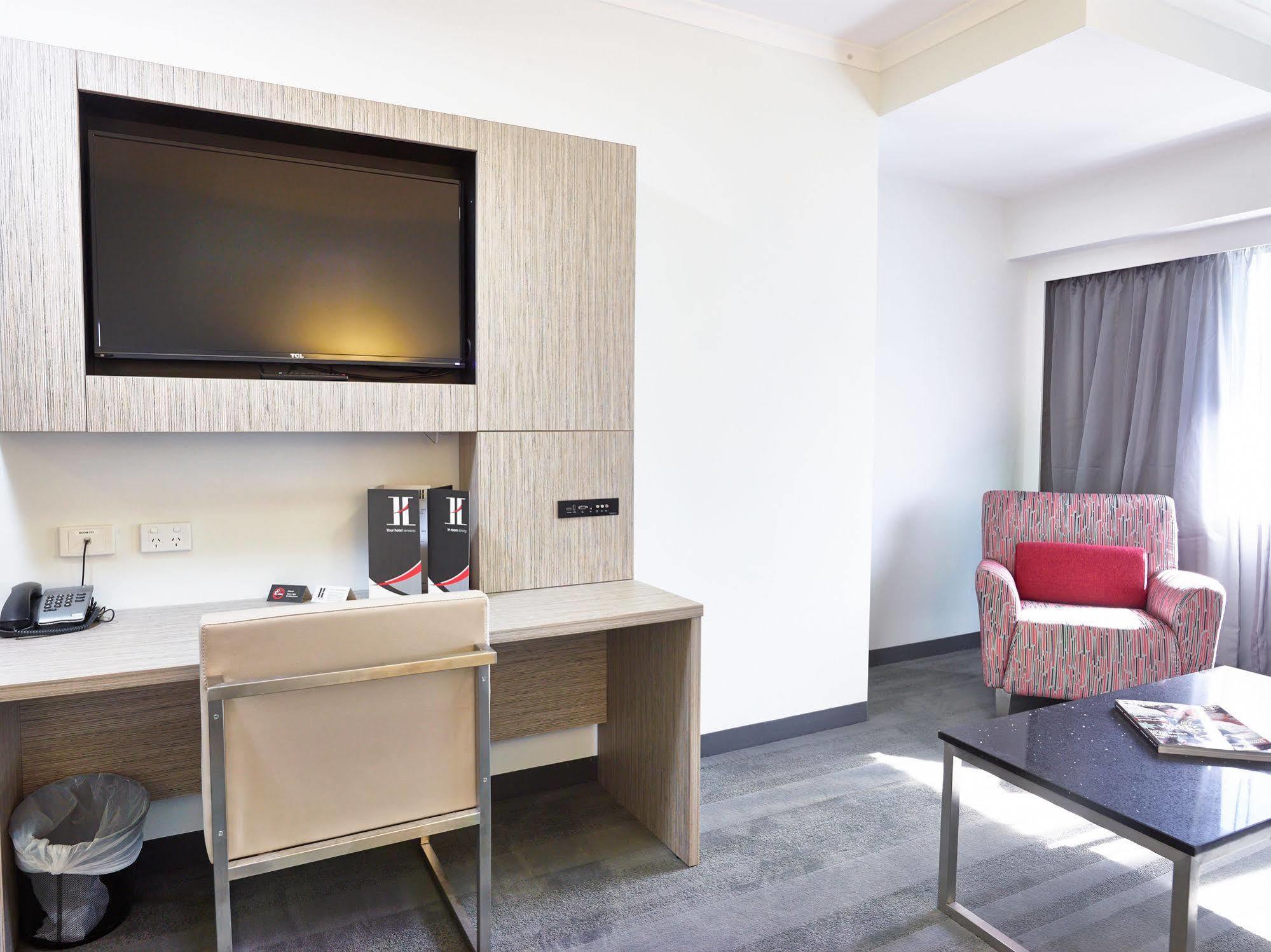 Courtyard By Marriott Darwin Hotel Exterior foto